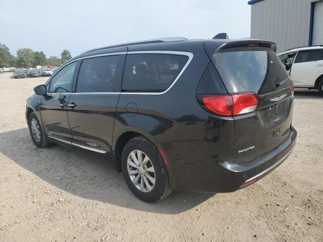 Photo 2 from auction – 2019 CHRYSLER PACIFICA T with VIN 2C4RC1BG2KR628665