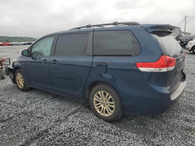 Photo 2 from auction – 2012 TOYOTA SIENNA XLE with VIN 5TDYK3DC6CS251223