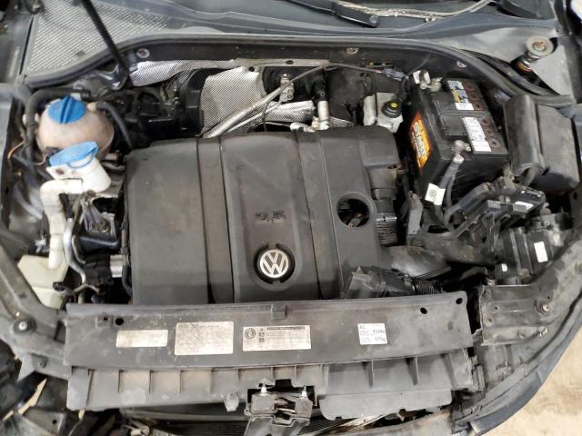 Photo 11 from auction – 2014 VOLKSWAGEN PASSAT S with VIN 1VWAP7A31EC017636