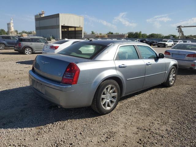 Photo 3 from auction – 2006 CHRYSLER 300C with VIN 2C3KA63H96H225570