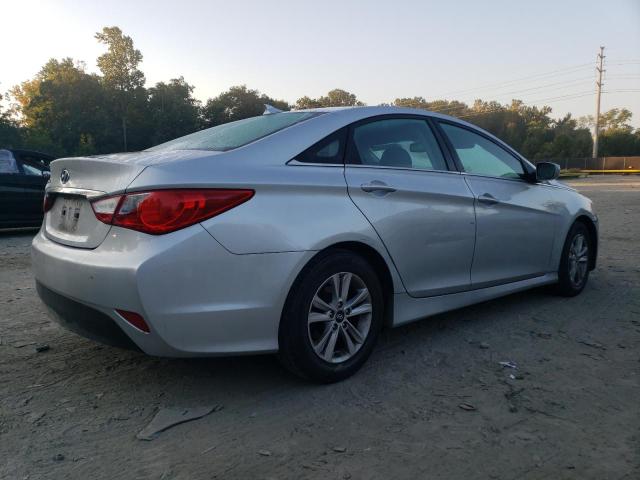 Photo 3 from auction – 2014 HYUNDAI SONATA GLS with VIN 5NPEB4AC1EH877378