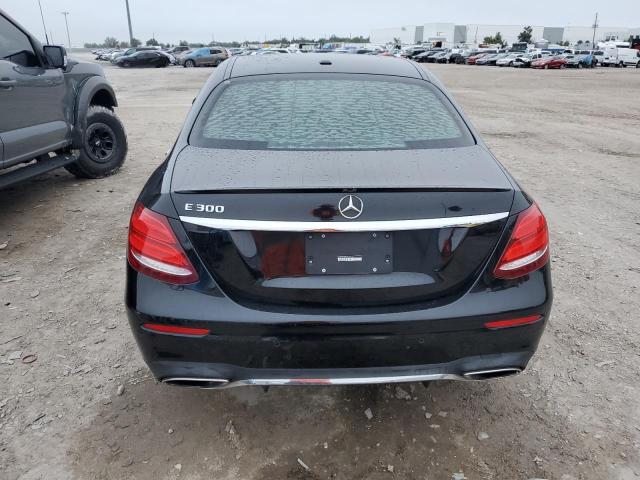 Photo 6 from auction – 2017 MERCEDES-BENZ E 300 with VIN WDDZF4JB0HA102116