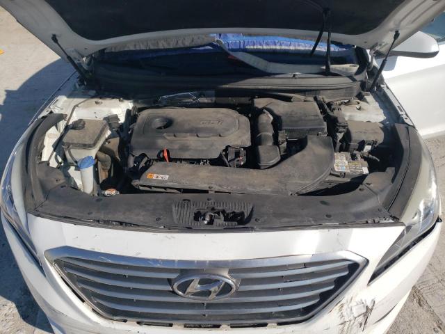 Photo 11 from auction – 2015 HYUNDAI SONATA SE with VIN 5NPE24AF6FH250025