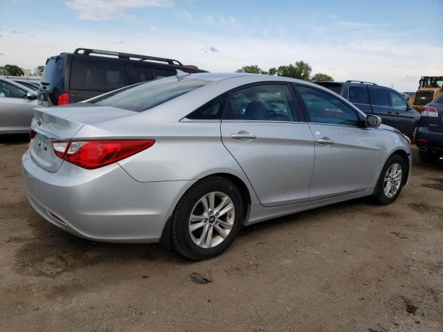 Photo 3 from auction – 2013 HYUNDAI SONATA GLS with VIN 5NPEB4AC6DH640061