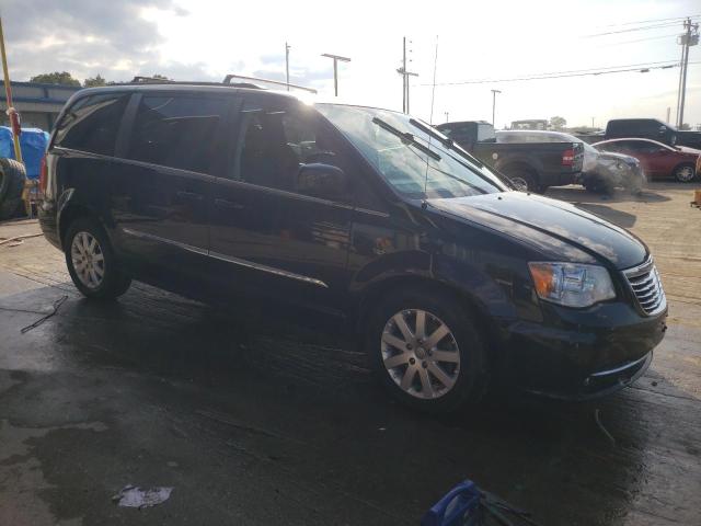 Photo 4 from auction – 2015 CHRYSLER TOWN & COU with VIN 2C4RC1BG7FR578030