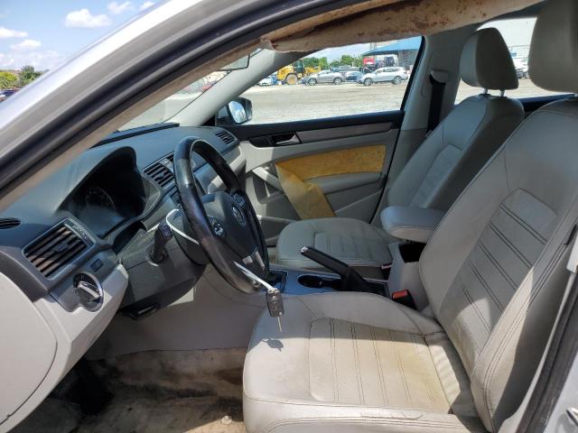 Photo 7 from auction – 2015 VOLKSWAGEN PASSAT SE with VIN 1VWBT7A38FC029655