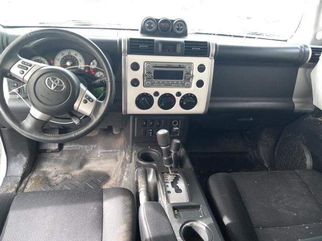 Photo 8 from auction – 2014 TOYOTA FJ CRUISER with VIN JTEBU4BF4EK183643