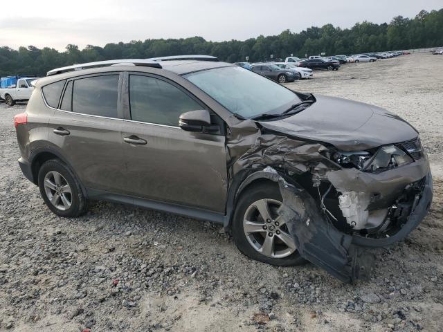Photo 4 from auction – 2015 TOYOTA RAV4 XLE with VIN JTMWFREV8FD064466