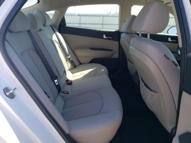 Photo 10 from auction – 2016 KIA OPTIMA LX with VIN 5XXGT4L18GG072185