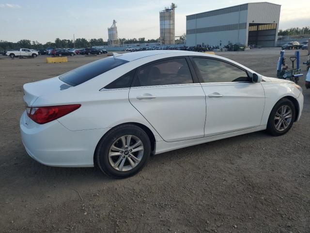 Photo 3 from auction – 2013 HYUNDAI SONATA GLS with VIN 5NPEB4AC0DH742584