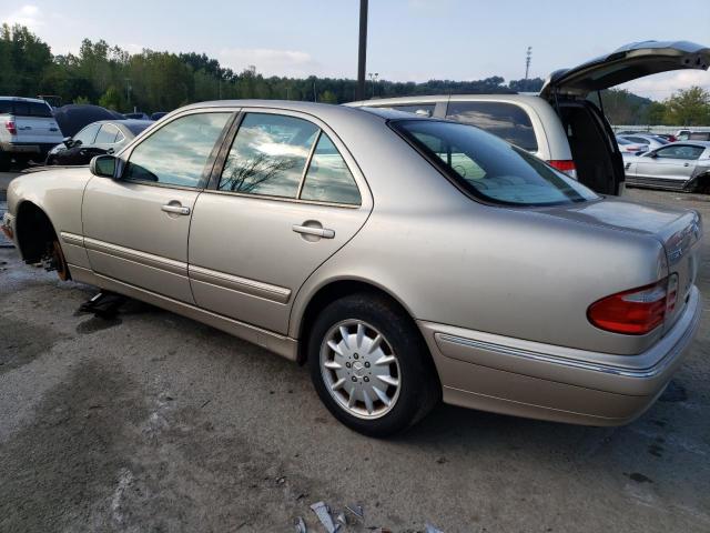 Photo 2 from auction – 2000 MERCEDES-BENZ E 320 with VIN WDBJF65J1YB094394