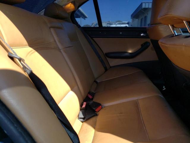 Photo 10 from auction – 2002 BMW 325 I with VIN WBAEV33432PD56475