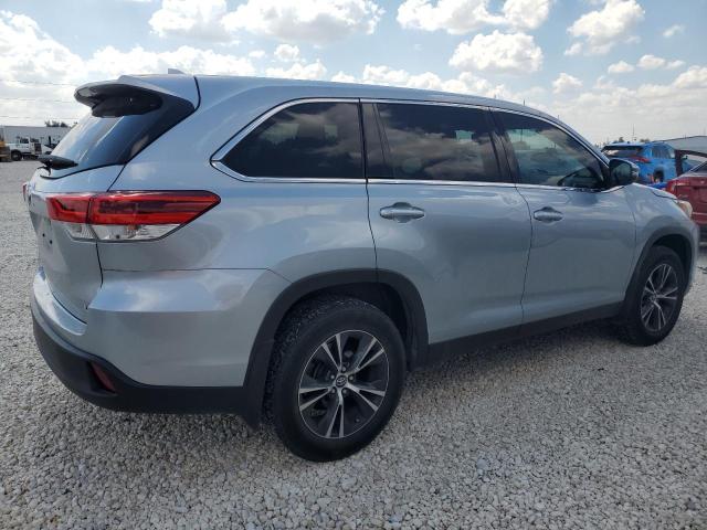 Photo 3 from auction – 2019 TOYOTA HIGHLANDER with VIN 5TDZZRFH5KS312152