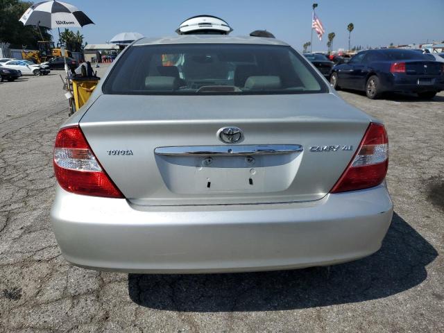 Photo 6 from auction – 2003 TOYOTA CAMRY LE with VIN JTDBE32K230172285