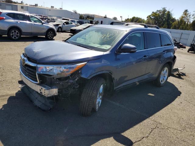 TOYOTA HIGHLANDER 2015 with VIN 5TDDKRFHXFS117801 - Photo from auction