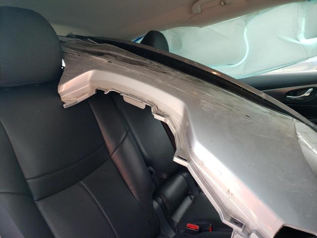 Photo 13 from auction – 2016 NISSAN ROGUE S with VIN KNMAT2MVXGP705922
