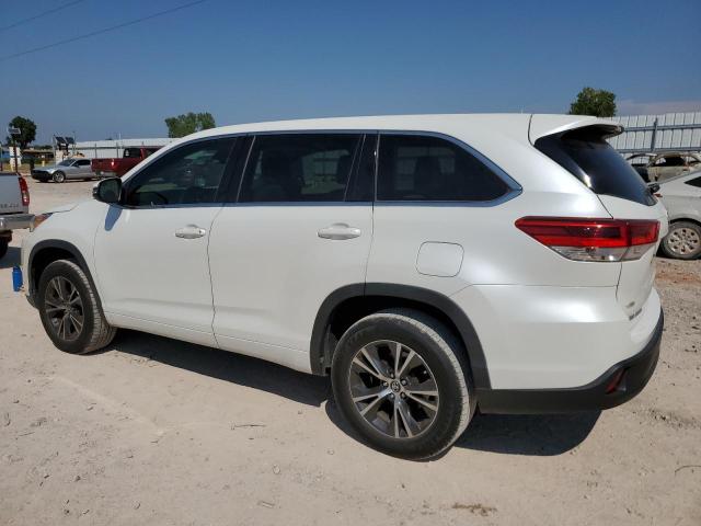 Photo 2 from auction – 2017 TOYOTA HIGHLANDER with VIN 5TDZARFH2HS031684