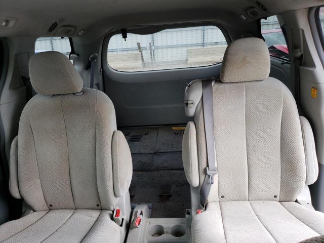Photo 10 from auction – 2011 TOYOTA SIENNA with VIN 5TDKK3DC3BS004035
