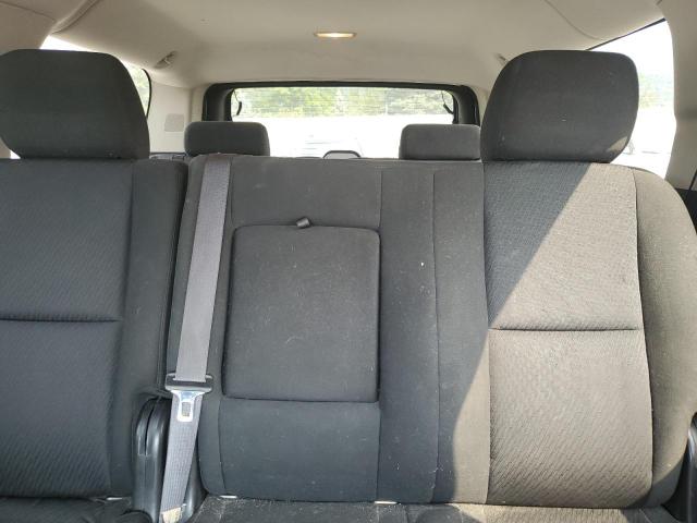 Photo 10 from auction – 2011 CHEVROLET SUBURBAN K with VIN 1GNSKHE30BR135263