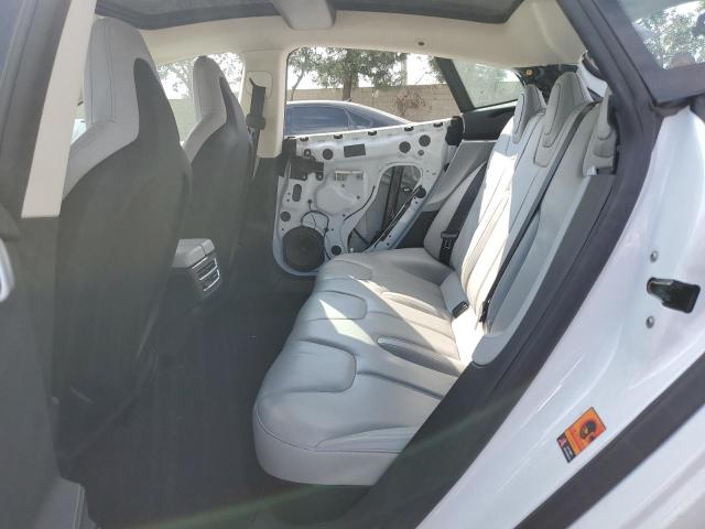 Снимка 10 от търг – 2014 TESLA MODEL S с VIN 5YJSA1H19EFP50482