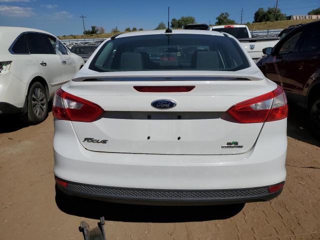 Photo 6 from auction – 2014 FORD FOCUS SE with VIN 1FADP3F28EL294993