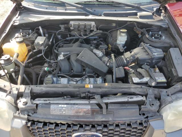 Photo 12 from auction – 2005 FORD ESCAPE XLT with VIN 1FMCU93125KA79849