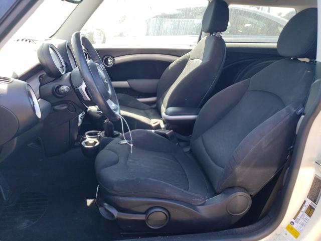 Снимка 7 от търг – 2009 MINI COOPER с VIN WMWMF33599TT69652
