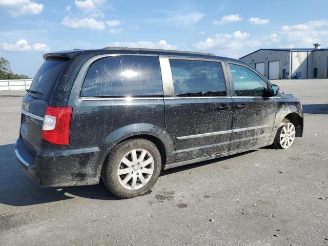 Photo 3 from auction – 2013 CHRYSLER TOWN & COU with VIN 2C4RC1BG2DR775670