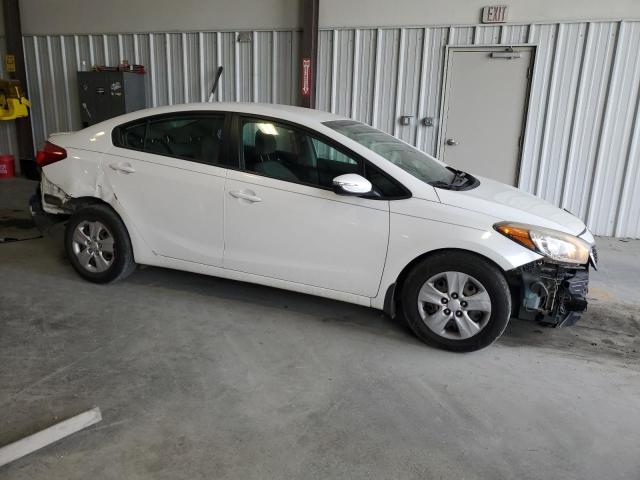 Photo 4 from auction – 2016 KIA FORTE LX with VIN KNAFX4A6XG5552194