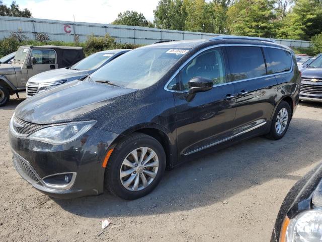 CHRYSLER PACIFICA T 2018 مع رقم تعريف المركبة 2C4RC1EG8JR235716 - صورة من المزاد
