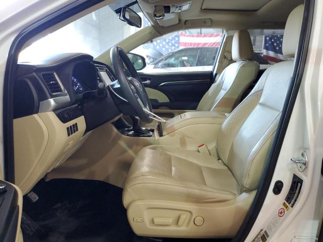Снимка 7 от търг – 2015 TOYOTA HIGHLANDER с VIN 5TDDKRFH0FS074201