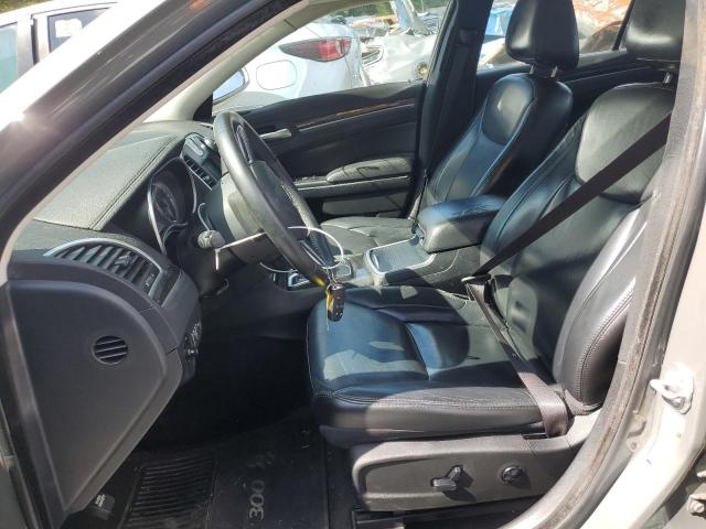 Photo 7 from auction – 2017 CHRYSLER 300 LIMITE with VIN 2C3CCAAG2HH646982