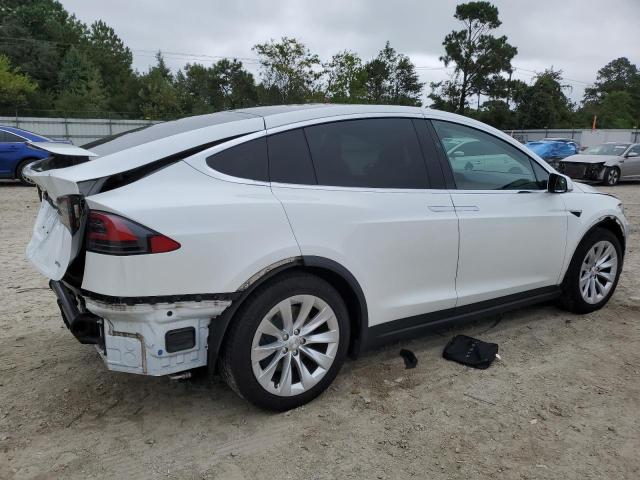 Photo 3 from auction – 2019 TESLA MODEL X with VIN 5YJXCAE27KF154277