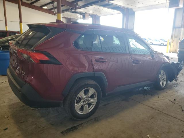 Photo 3 from auction – 2021 TOYOTA RAV4 XLE with VIN 2T3P1RFV0MW155314