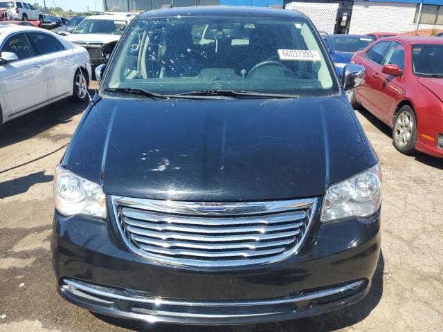 Photo 5 from auction – 2015 CHRYSLER TOWN & COU with VIN 2C4RC1CG7FR742892