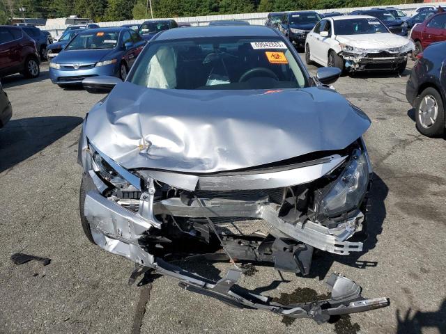 Photo 5 from auction – 2016 HONDA CIVIC LX with VIN 19XFC2F55GE226066