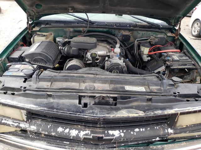 Photo 11 from auction – 1998 CHEVROLET C/K3500 with VIN 1GCHK33J7WF059801