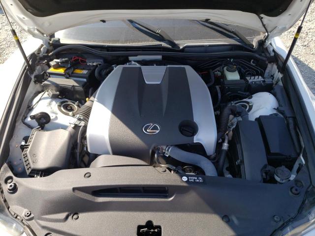 Photo 11 from auction – 2017 LEXUS IS 300 with VIN JTHCM1D26H5023010