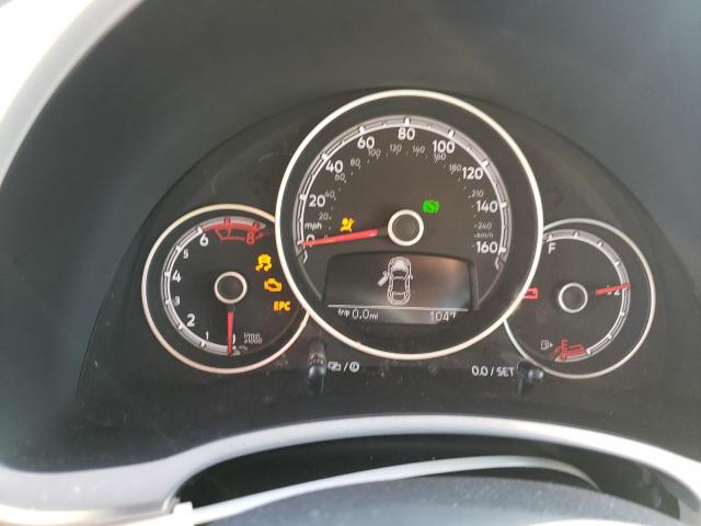 Photo 9 from auction – 2018 VOLKSWAGEN BEETLE S with VIN 3VW5DAAT4JM504510