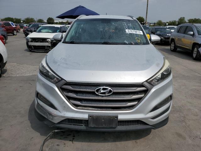 Photo 5 from auction – 2016 HYUNDAI TUSCON with VIN KM8J33A42GU163925
