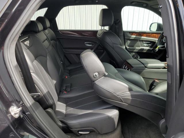 Photo 11 from auction – 2018 BENTLEY BENTAYGA with VIN SJAAC2ZV2JC017759