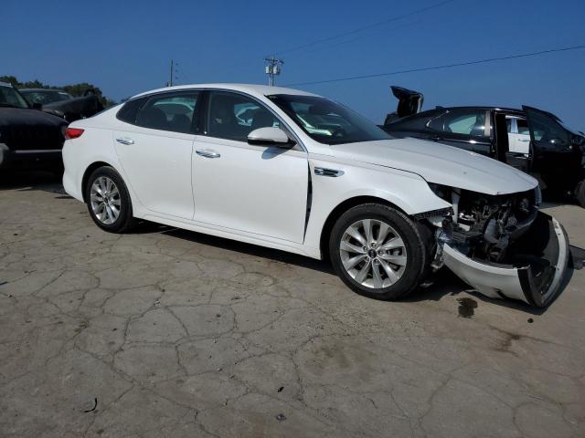 Photo 4 from auction – 2017 KIA OPTIMA EX with VIN 5XXGU4L3XHG126277