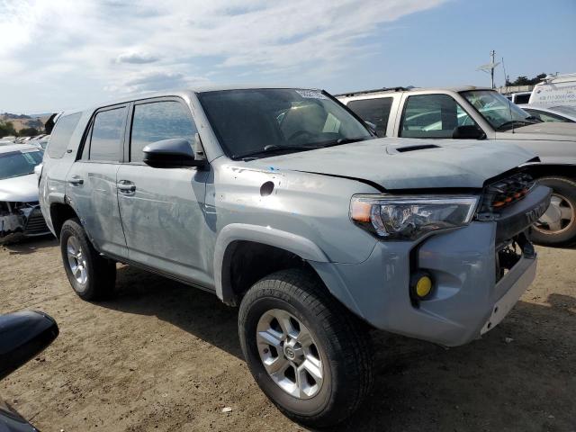 Photo 4 from auction – 2017 TOYOTA 4RUNNER SR with VIN JTEBU5JR5H5425389
