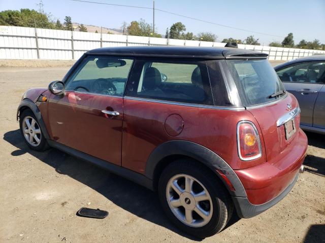 Photo 2 from auction – 2008 MINI COOPER with VIN WMWMF335X8TT64703