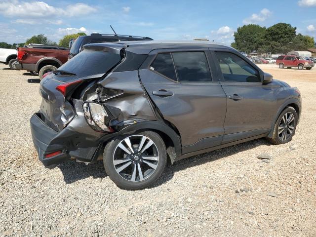 Photo 3 from auction – 2019 NISSAN KICKS S with VIN 3N1CP5CU4KL486972
