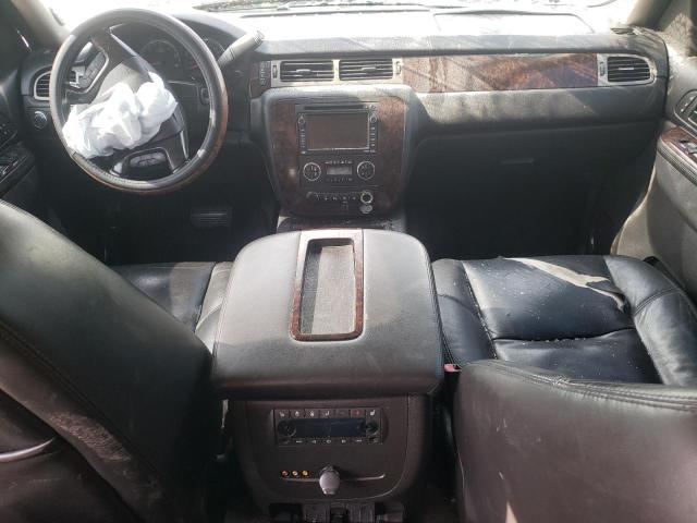 Photo 8 from auction – 2010 GMC YUKON DENA with VIN 1GKUCEEF8AR216327