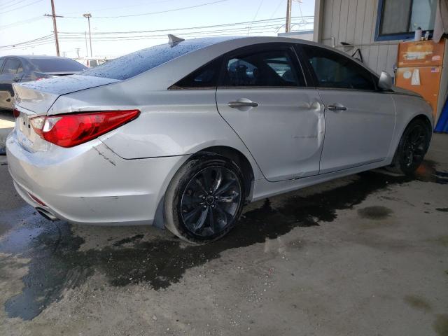 Photo 3 from auction – 2011 HYUNDAI SONATA SE with VIN 5NPEC4AC4BH107295