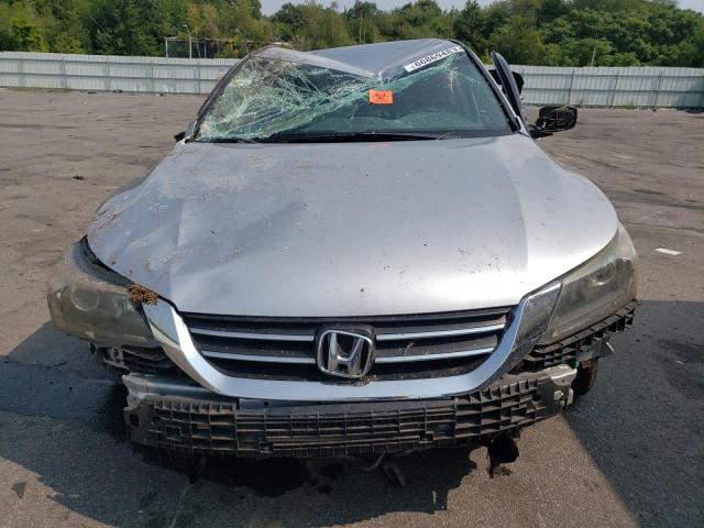 Photo 5 from auction – 2015 HONDA ACCORD LX with VIN 1HGCR2F38FA132640