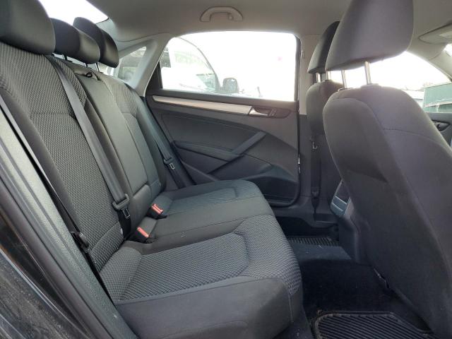 Photo 10 from auction – 2013 VOLKSWAGEN PASSAT S with VIN 1VWAP7A37DC039607