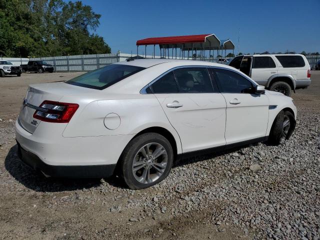 Photo 3 from auction – 2013 FORD TAURUS SEL with VIN 1FAHP2E89DG224573